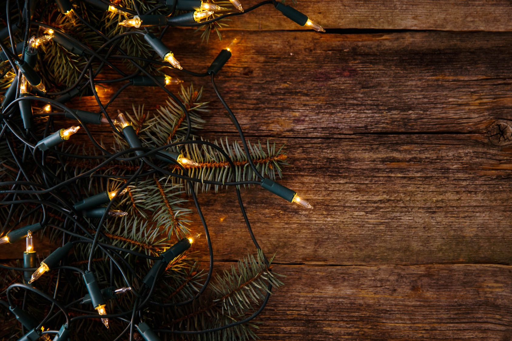 Safety Tips for Illuminating the Home With Holiday Cheer