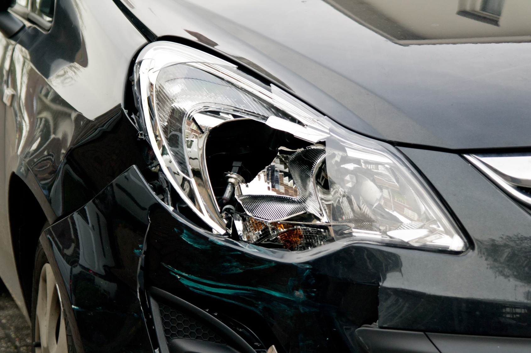 Friend Wrecked Your Car? How Your Auto Insurance Coverage Will Kick In
