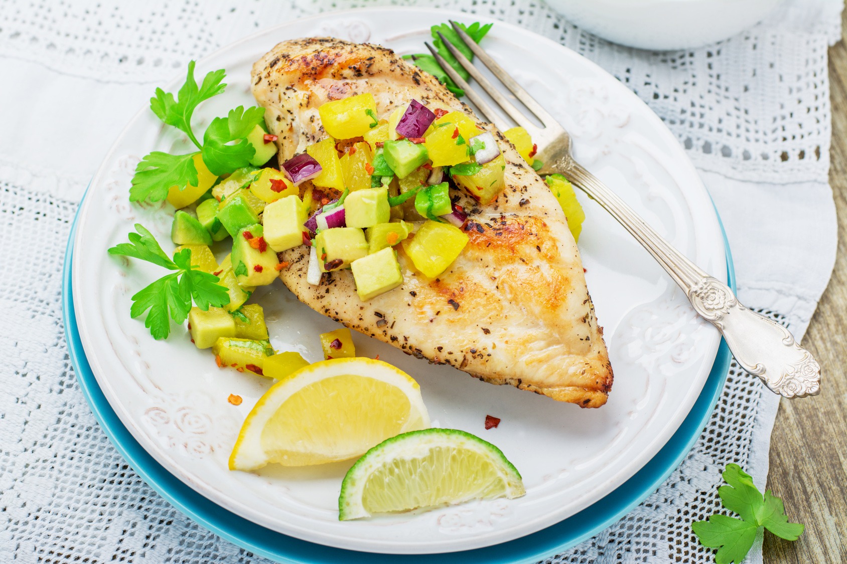 Recipe: Cumin Rubbed Chicken With Avocado Salsa