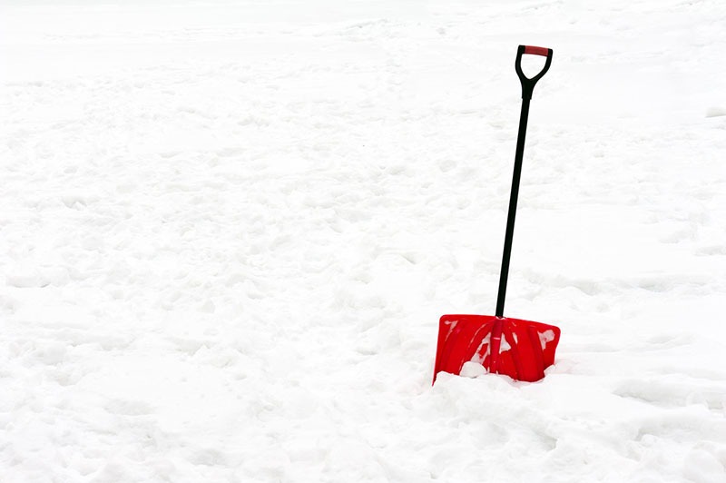 Snow Shoveling Safety Tips for the Winter Snowfall