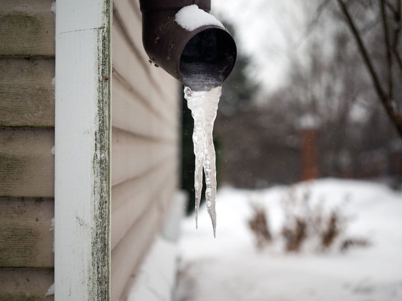 How to Prevent Frozen Pipes and Damage