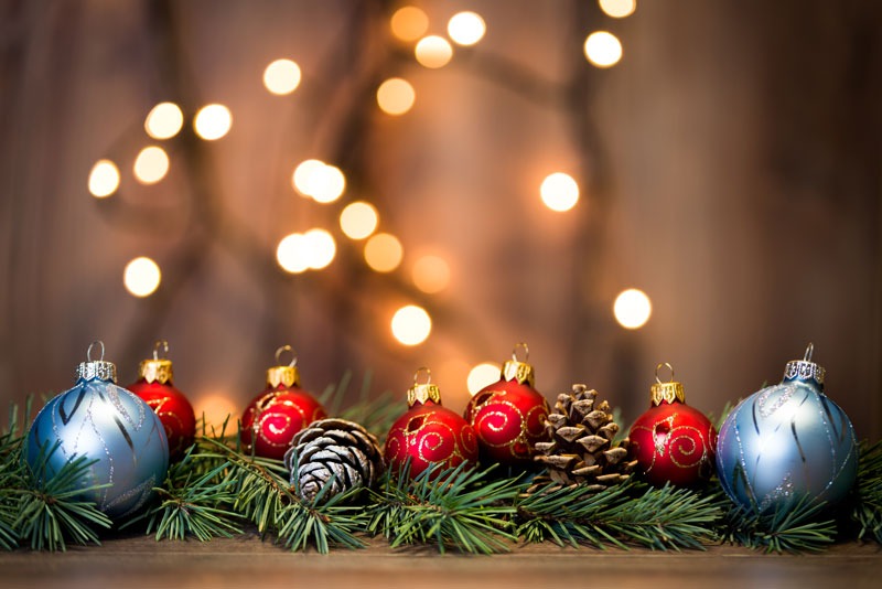 Deck the Halls Safely: 10 Tips to Follow